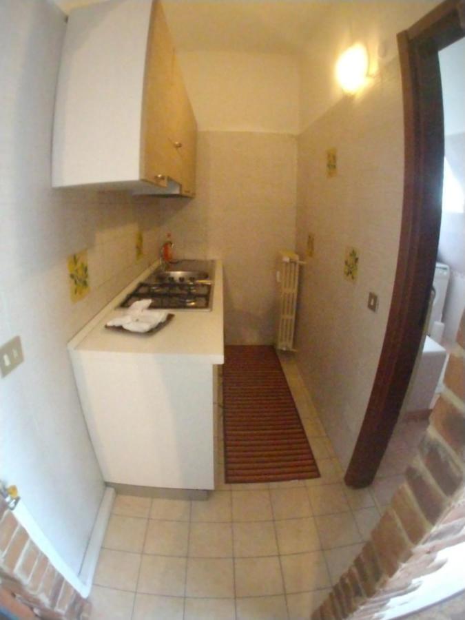 La Casa Di Dario Apartment Pero Exterior photo
